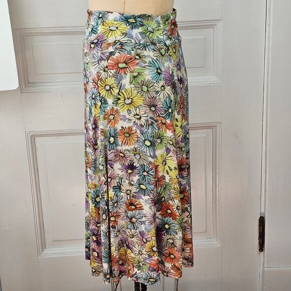 Salaam multicolor floral print yoga style pull on skirt size medium - Picture 6 of 6
